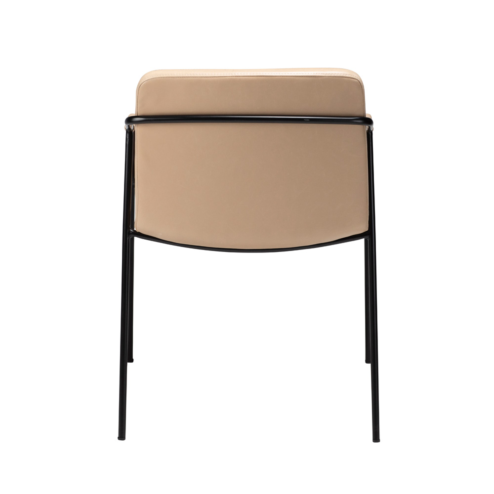 Danform_BOTO_CHAIR_TUOLI_KÄSINOJALLINEN_vintage_ivory_art_leather_w_black_legs_02 - Edella
