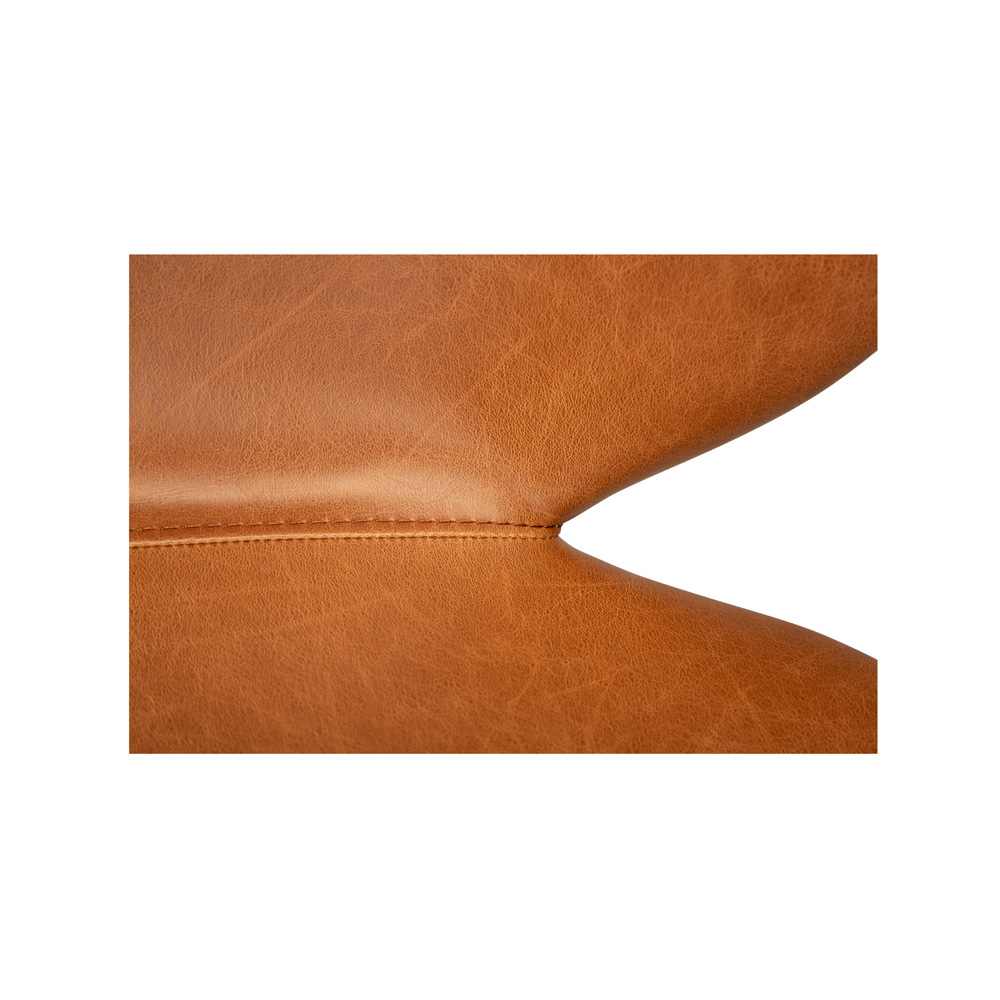 Danform_CLOUD_BAR_STOOL_Baarituoli_matala_vintage_light_brown_art_leather_w_black_metal_legs_07 - Edella