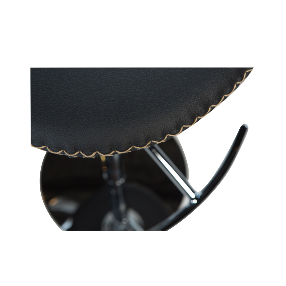 Danform_DOLPHIN_BAR_STOOL_Baarituoli_black_leather_w_round_polished_steel_base_laippajalka_03 - Edella