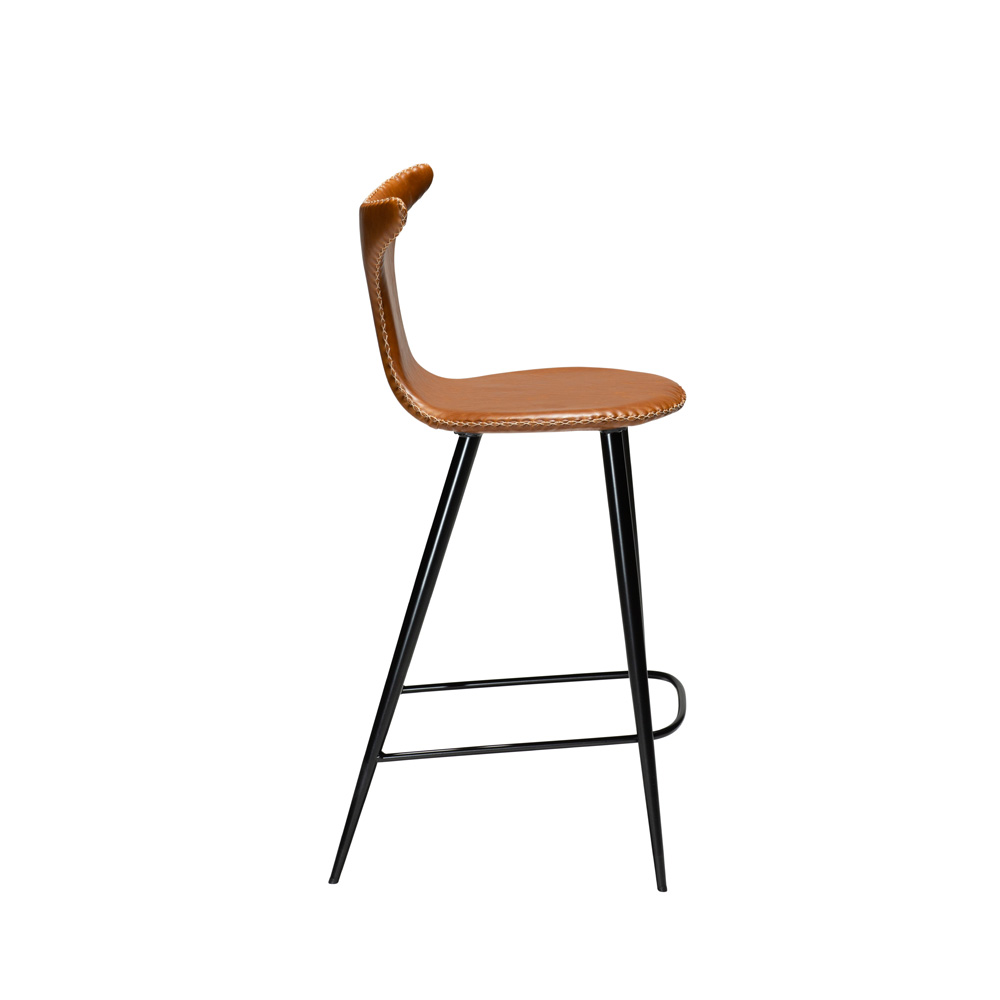 Danform_DOLPHIN_BAR_STOOL_Baarituoli_matala_vintage_light_brown_art_leather_w_black_metal_legs_05 - Edella