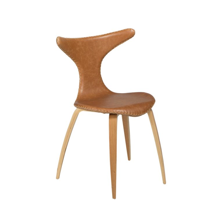 Dan-Form Dolphin Chair tuoli tammijaloilla
