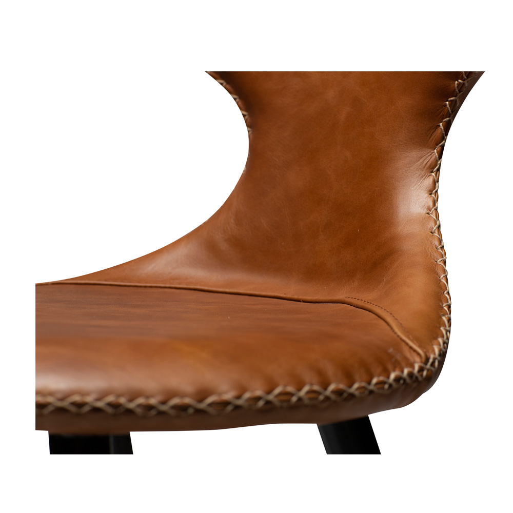 Danform_FLAIR_BAR_STOOL_baarituoli_matala_light_brown_leather_w_round_black_legs_07 - Edella