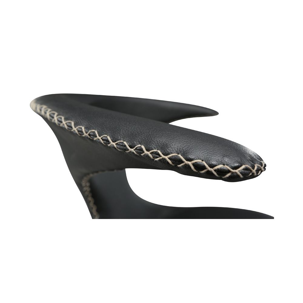 Danform_FLAIR_CHAIR_RAVINTOLATUOLI_KAHVILATUOLI_black_leather_w_oak_veneer_legs_08 - Edella