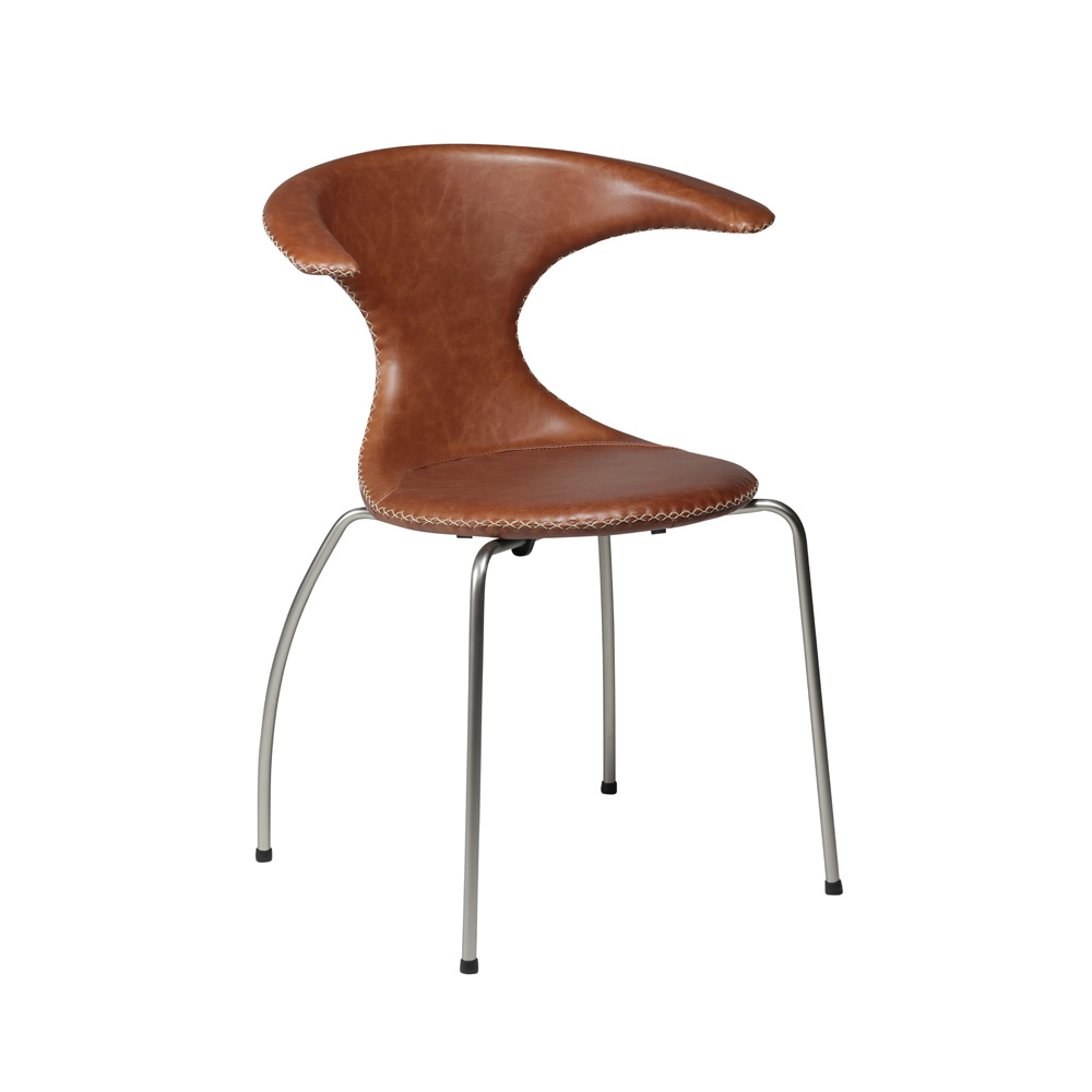 Danform_FLAIR_CHAIR_RAVINTOLATUOLI_KAHVILATUOLI_light_brown_leather_w_matte_legs_01 - Edella