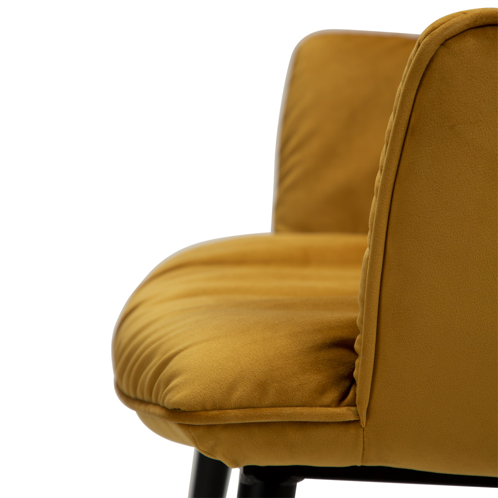 Danform_JOIN_armchair_ravintolatuoli_kahvilatuoli_kokoverhoiltu_bronze_velvet_käsinojallinen_metallijalat_07 - Edella