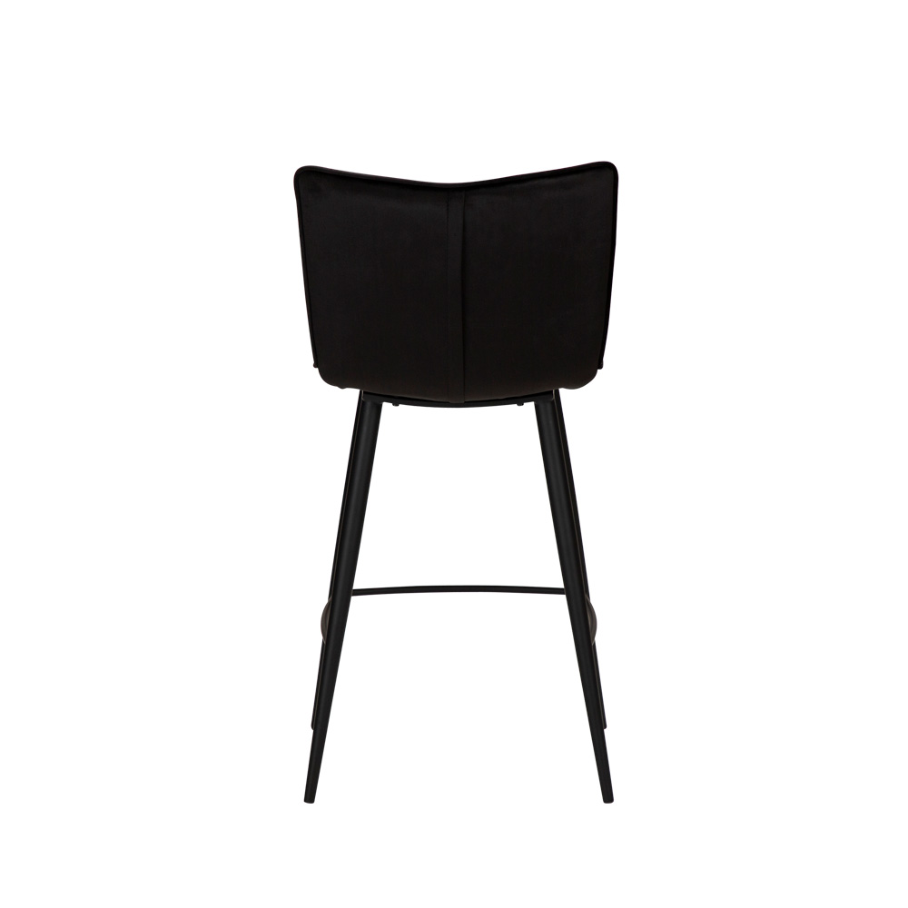 Danform_JOIN_counter_stool_matala_baarituoli_kokoverhoiltu_sametti_meteorite_black_velvet_metallijalat_04 - Edella