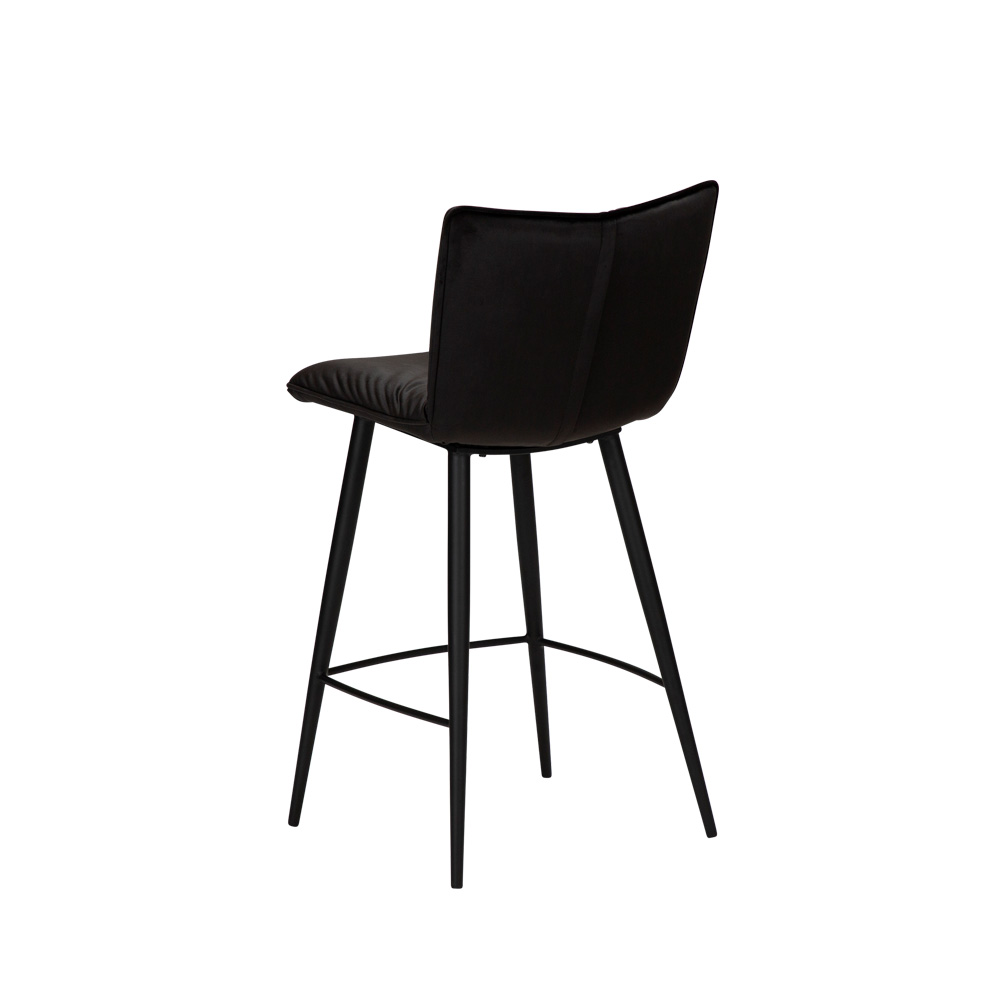 Danform_JOIN_counter_stool_matala_baarituoli_kokoverhoiltu_sametti_meteorite_black_velvet_metallijalat_05 - Edella