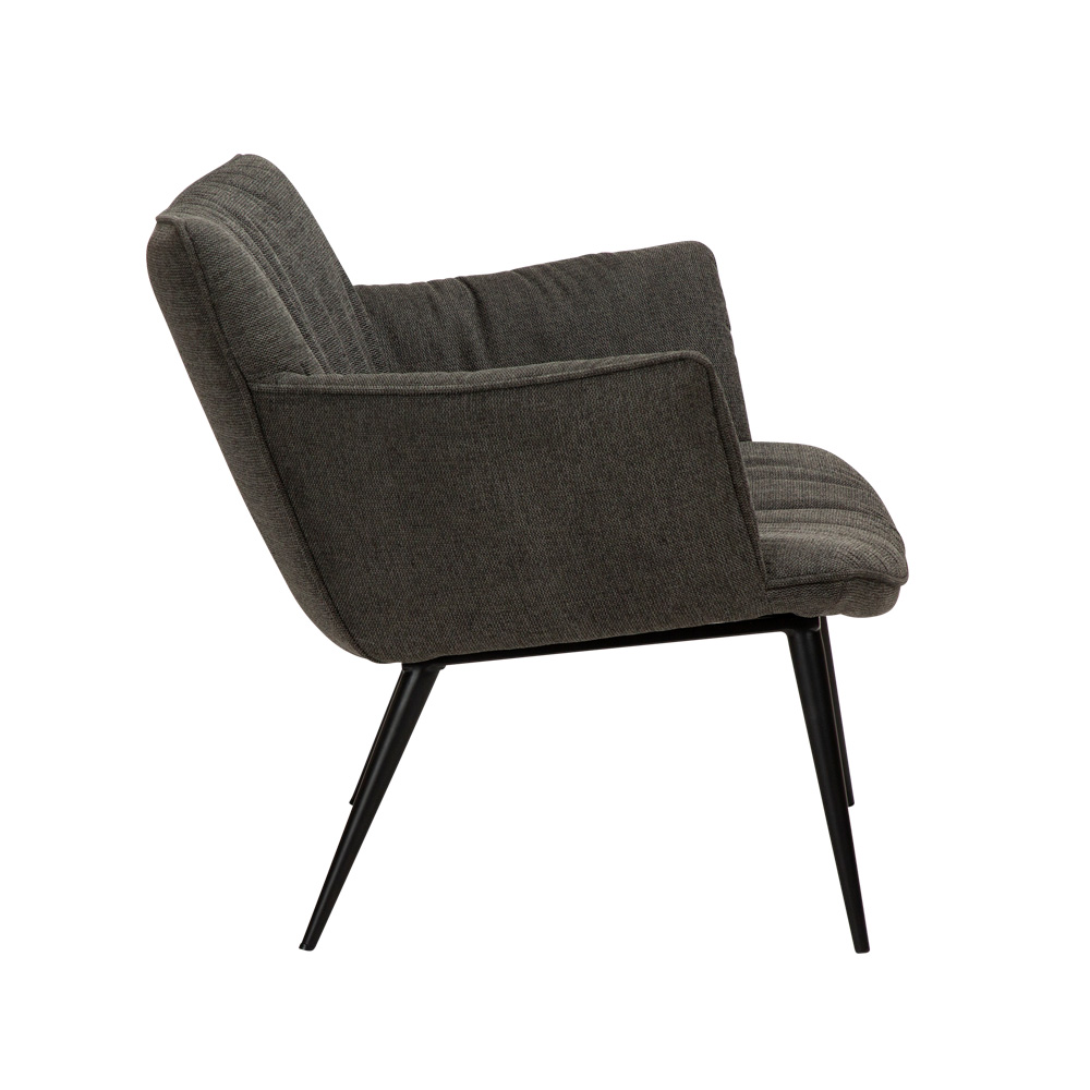 Danform_JOIN_lounge_chair_nojatuoli_ravintolatuoli_kahvilatuoli_kokoverhoiltu_crow_black_fabric_metallijalat_03 - Edella