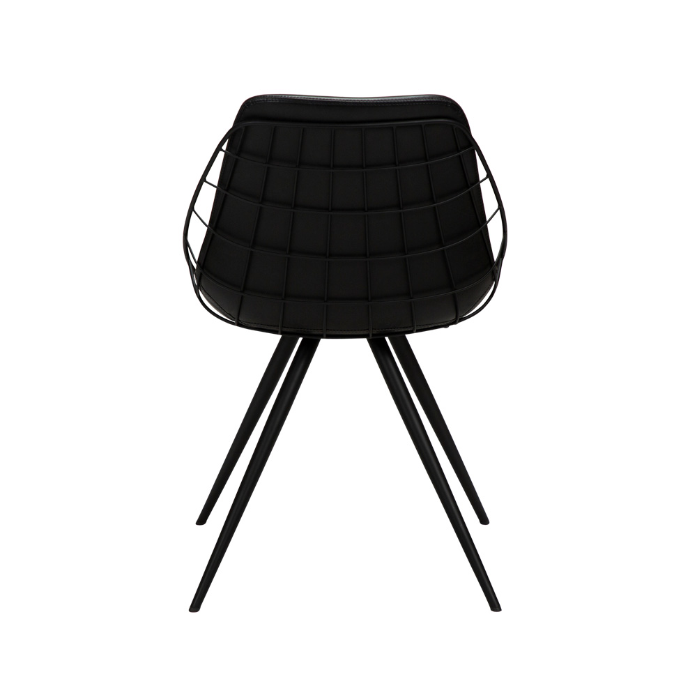 Danform_SWAY_chair_ravintolatuoli_kahvilatuoli_kokoverhoiltu_vintage_black_art_leather_keinonahka_mustat_metallijalat_04 - Edella