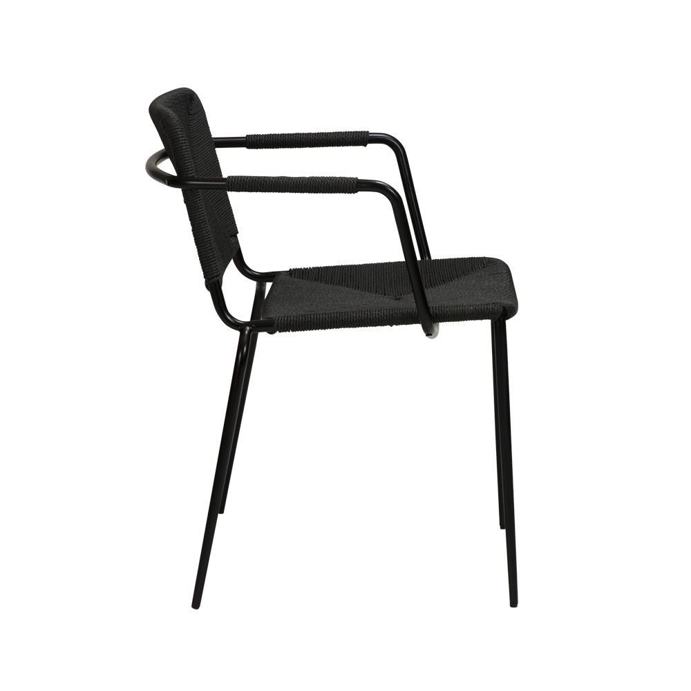 Danform_Stiletto_armchair_ravintolatuoli_kahvilatuoli_musta_käsinojallinen_putkijaloilla_paperinaru_punottu_istuin_03 - Edella