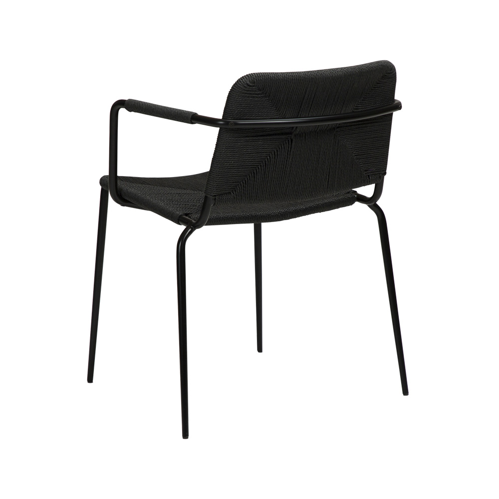 Danform_Stiletto_armchair_ravintolatuoli_kahvilatuoli_musta_käsinojallinen_putkijaloilla_paperinaru_punottu_istuin_05 - Edella