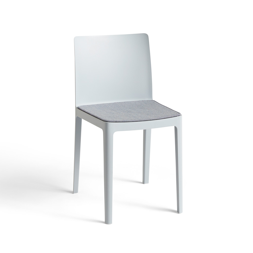 Hay_Elementaire_chair_blue_grey_Seat_pad_Steelcut_Trio_716_WB_01 - Edella