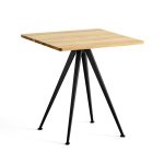 Hay_Pyramid_cafe_table_21_05 - Edella