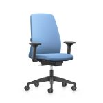 Interstuhl_EVERYis1_EV151_työtuoli_toimistotuoli_etätyötuoli_kokoverhoiltu_selkänoja_auto-lift-mekanismi_01 - Edella