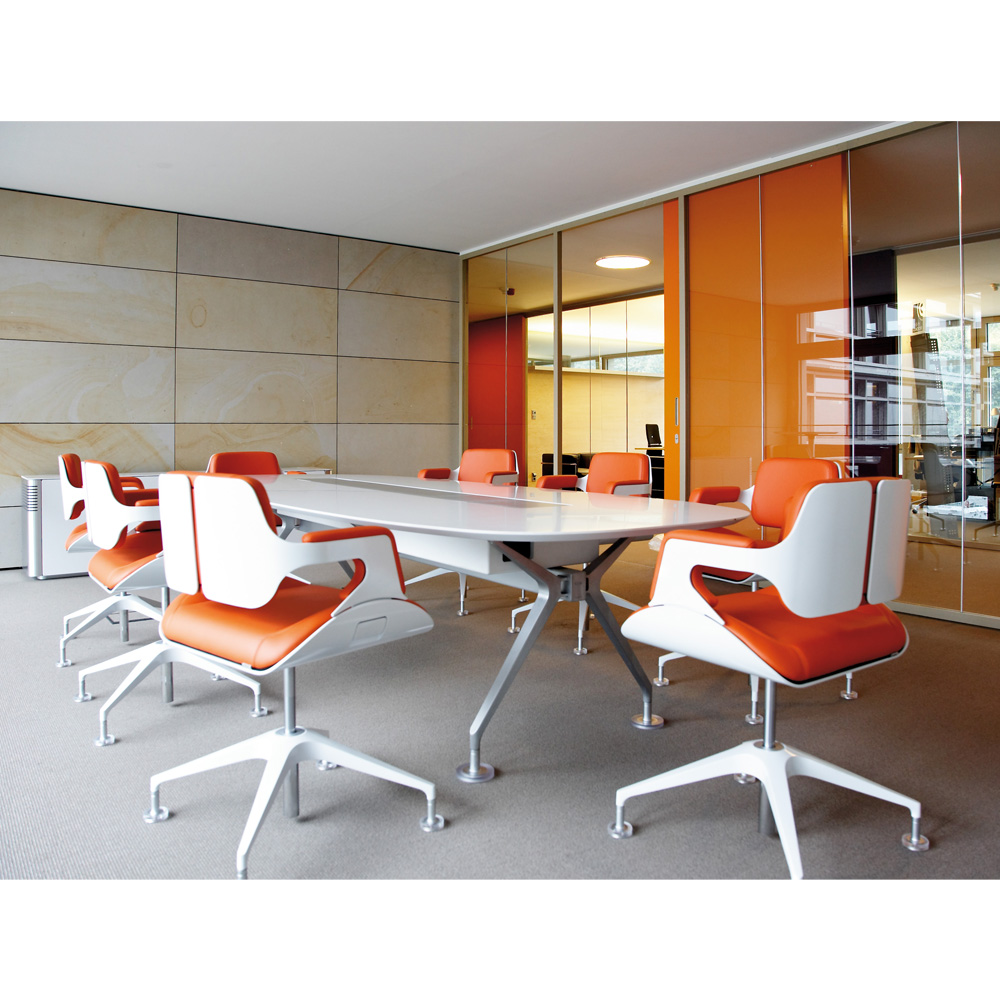 Interstuhl_Silver_101S_neuvottelutuoli_kokoustuoli_asiakastuoli_maalattu_valkoinen_oranssi_nahka_05 - Edella