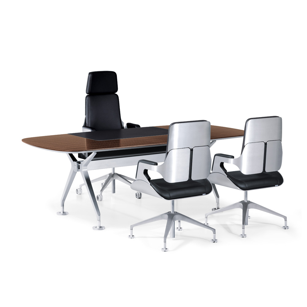 Interstuhl_Silver_151S_neuvottelutuoli_kokoustuoli_asiakastuoli_harjattu_alumiini_musta_nahka_09 - Edella