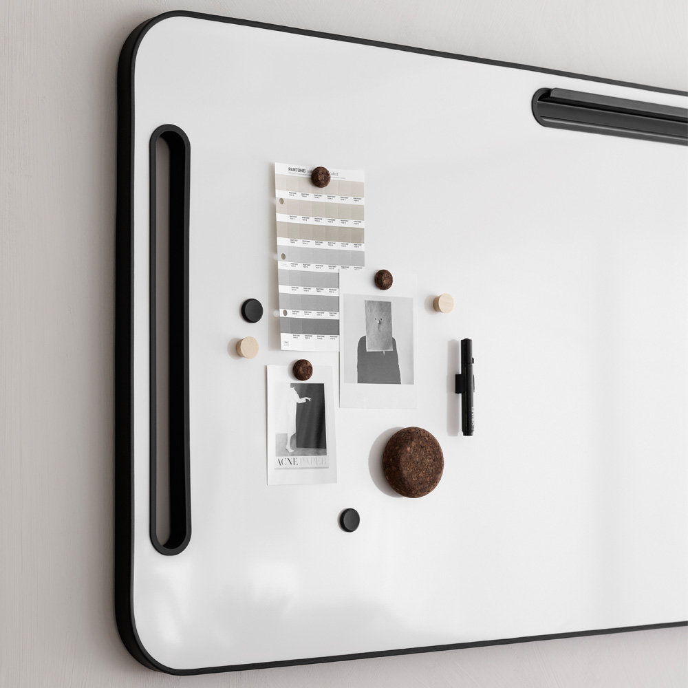 Lintex_Note_whiteboard_Teräsemalipintainen_kannettava_siirrettävä_seinälle_ripustettava_kirjoitustaulu_valkotaulu_esitystaulu_tussitaulu_06 - Edella