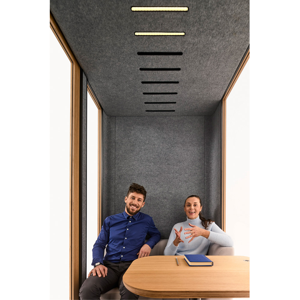 MuteDesign_Space_L_ilmastoitu_vetäytymistila_hiljainen_huone_neljälle_hengelle_tila_tilassa_kokoushuone_08 - Edella