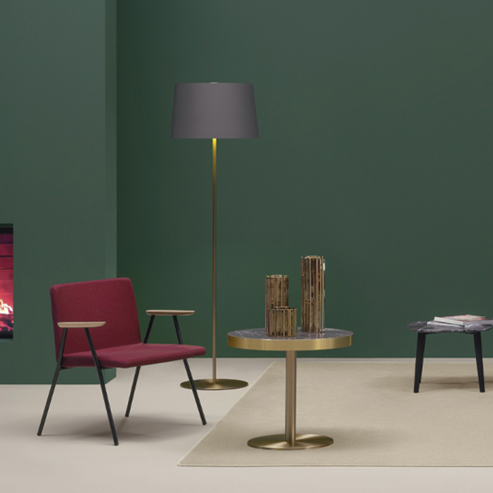 Pedrali_Laminate_Brass_ABS_laminaatti_messinki_ABS-nauha_lastulevykansi_pöydänkansi_ravintolapöydän_kahvilapöydän_sohvapöydän_kansi_04 - Edella