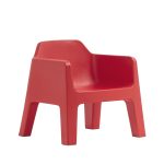 Pedrali_Plus_631_nojatuoli_muovituoli_käsinojallinen_terassituoli_ulkotiloihin_01 - Edella