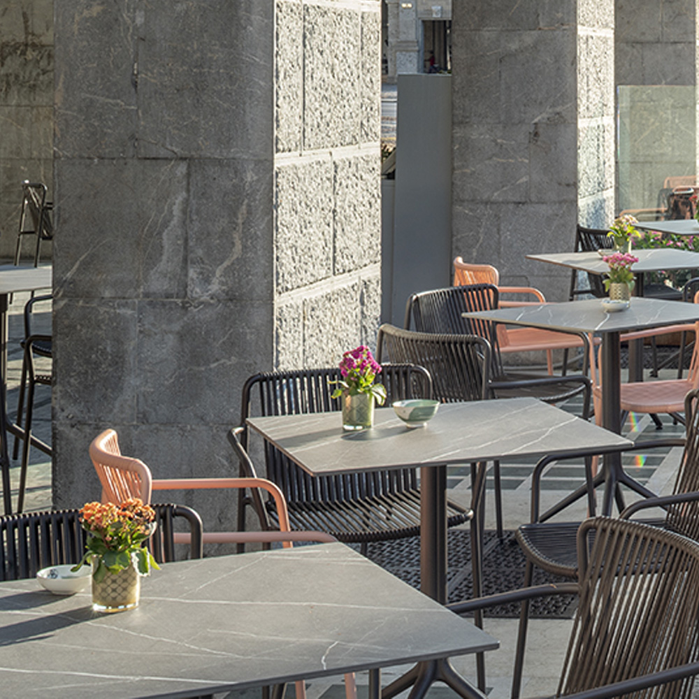 Pedrali_Solid laminate_Compact_umpilaminaattikansi_ravintolapöydän_kahvilapöydän_terassipöydän_ulkopöydän_ kansi_vedenkestävä_säänkestävä_04 - Edella