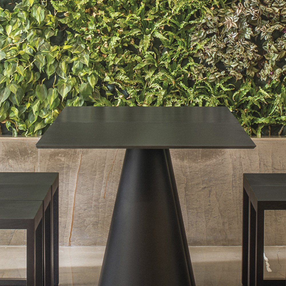 Pedrali_Solid_laminate_umpilaminaattikansi_ravintolapöydän_kahvilapöydän_terassipöydän_ulkopöydän_ kansi_vedenkestävä_säänkestävä_14 - Edella