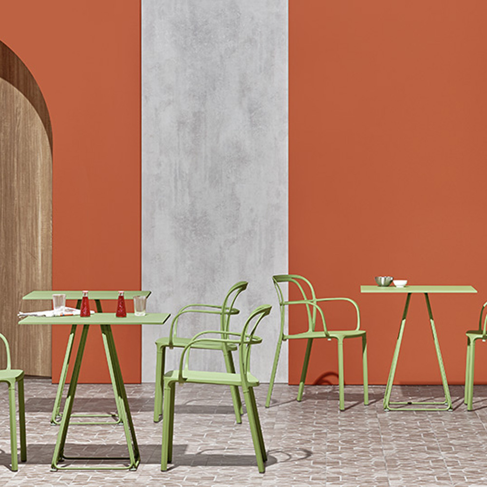 Pedrali_Steel_ teräskansi_ravintolapöydän_kahvilapöydän_terassipöydän_ulkopöydän_ kansi_vedenkestävä_säänkestävä_04 - Edella