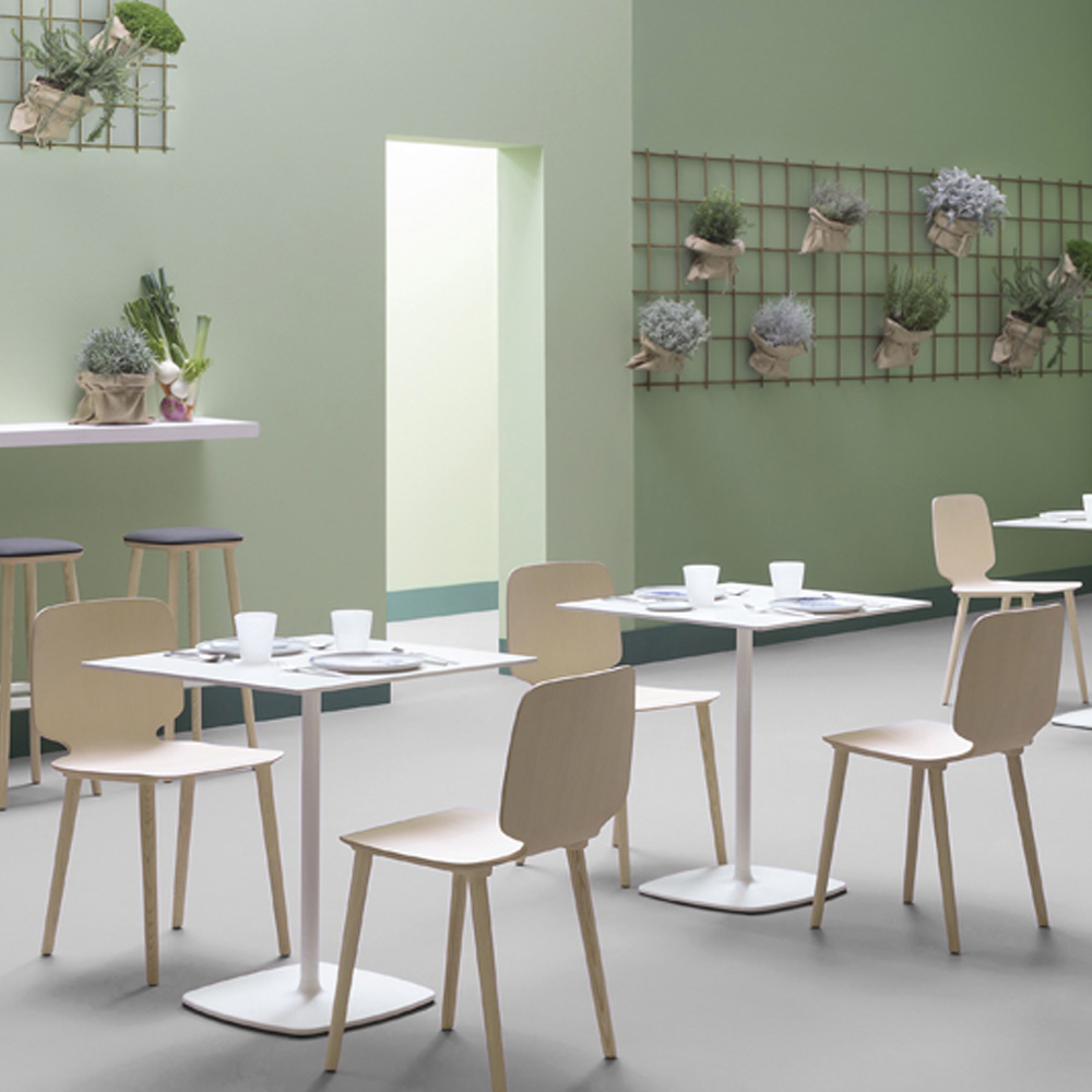 Pedrali_Steel_ teräskansi_ravintolapöydän_kahvilapöydän_terassipöydän_ulkopöydän_ kansi_vedenkestävä_säänkestävä_10 - Edella