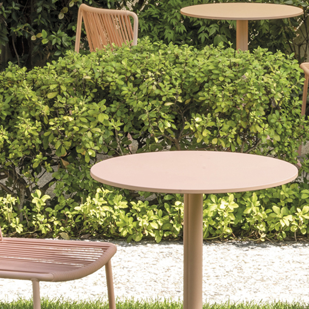 Pedrali_Steel_ teräskansi_ravintolapöydän_kahvilapöydän_terassipöydän_ulkopöydän_ kansi_vedenkestävä_säänkestävä_11 - Edella