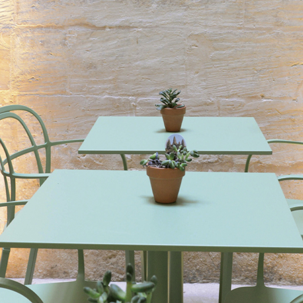 Pedrali_Steel_ teräskansi_ravintolapöydän_kahvilapöydän_terassipöydän_ulkopöydän_ kansi_vedenkestävä_säänkestävä_12 - Edella