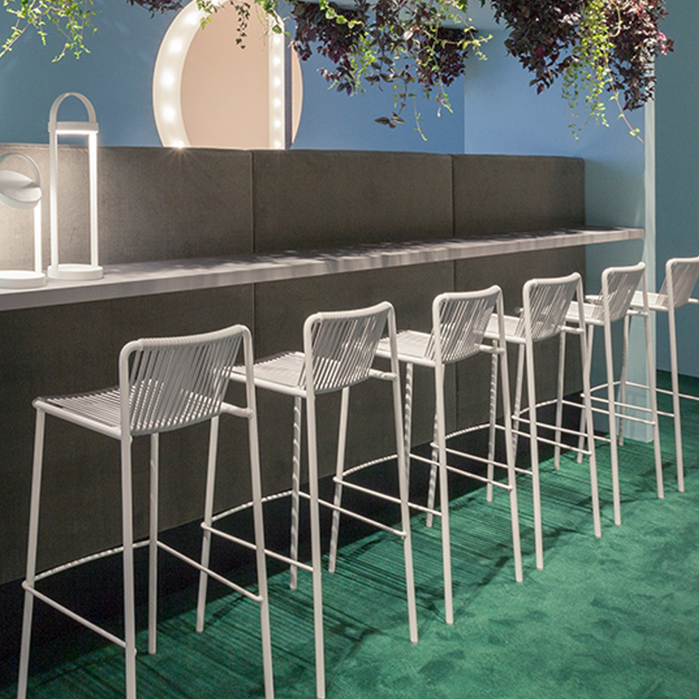 Pedrali_Tribeca_3668_Baarituoli_terästuoli_PVC-nauhoilla_kahvilatuoli_ravintolatuoli_terassituoli_ulkotuoli_ulkotiloihin_10 - Edella