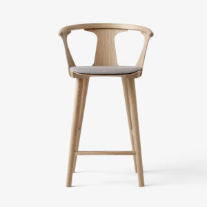 &Tradition In Between korkea baarituoli SK10 White oiled oak