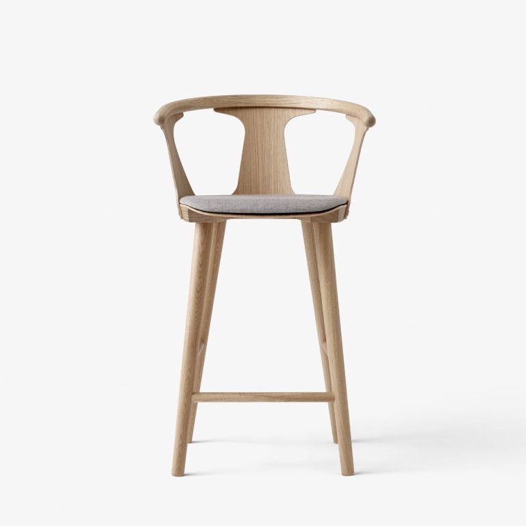 &Tradition In Between korkea baarituoli SK8 White oiled oak