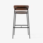 &Tradition Pavilion Barstoolr AV9 korkea baarituoli Lacquered Walnut