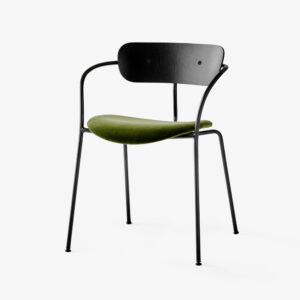 &Tradition Pavilion Chair AV4 Black Lacquered Oak