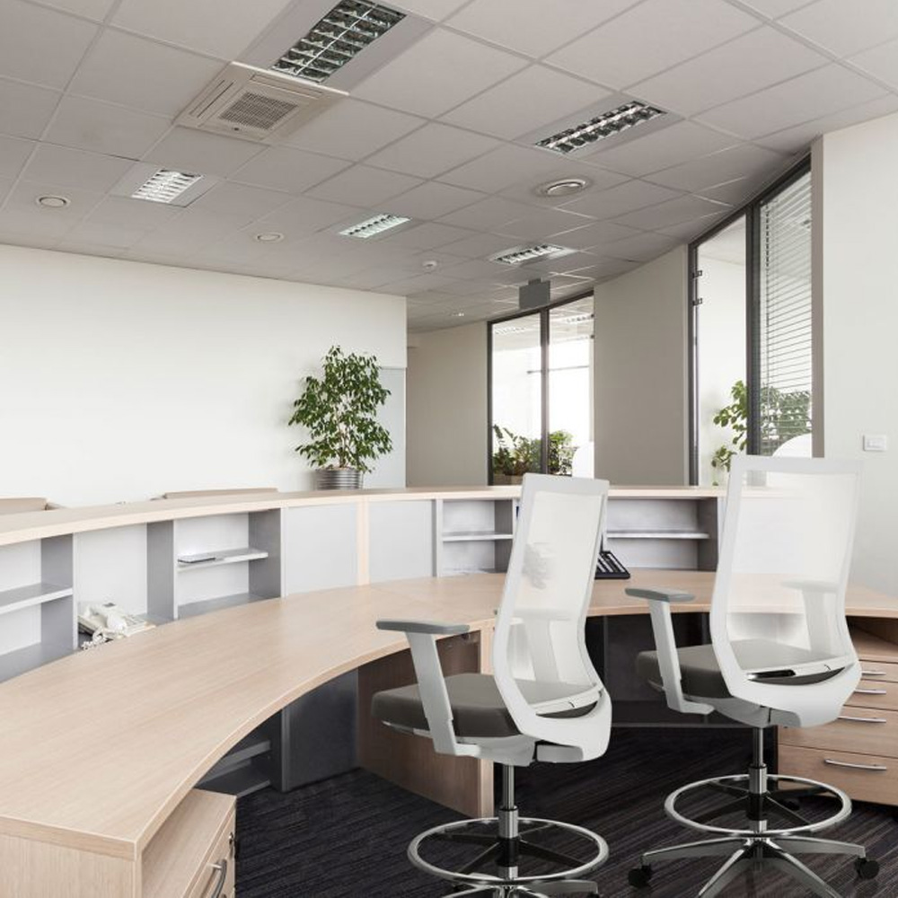 HJH_Office_Aspen_Work_W_korkea_työtuoli_toimistotuoli_kassatuoli_harmaa-valkoinen_synchro-mekanismi_verkkoselkänoja_alumiiniristikko_16 - Edella