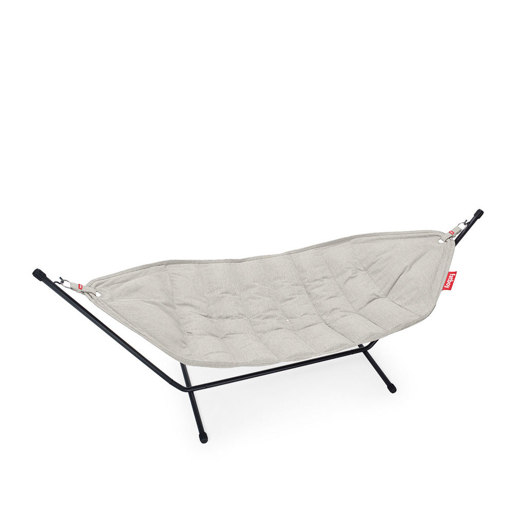 Fatboy_Headdemock_Superb_Hammock_Mist_vaaleanharmaa_riippukeinu_mustalla_jalustalla_telineellä_sisäkäyttöön_ulkokäyttöön_01 - Edella
