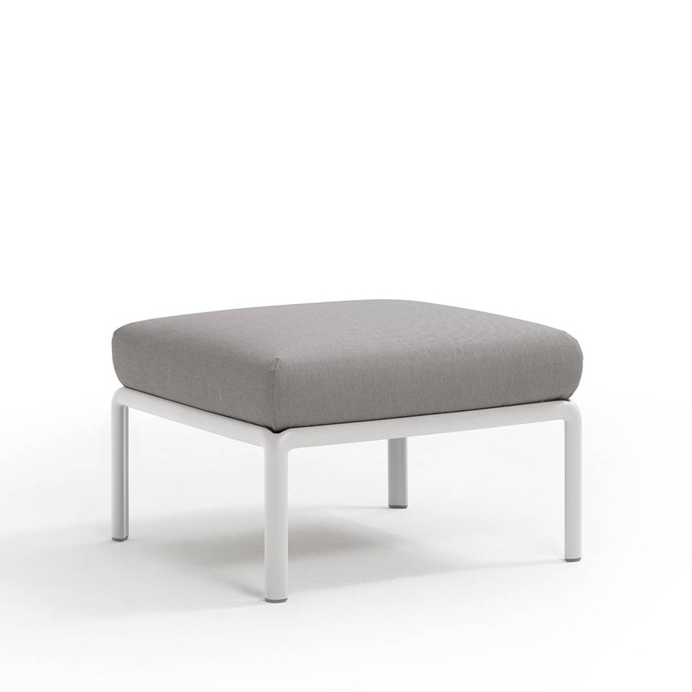 Nardi_Komodo_Pouf_Bianco_Grigio_Komodo_moduulisohva_palasohva_keskipala_rahi_ulkotiloihin_terassille_01 - Edella