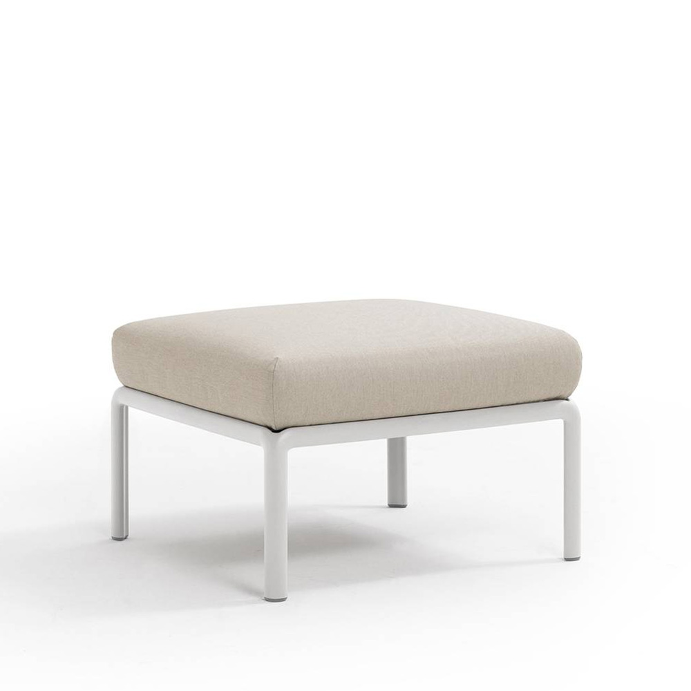 Nardi_Komodo_Pouf_Bianco_Tech_Panama_moduulisohva_palasohva_keskipala_rahi_ulkotiloihin_terassille_01 - Edella