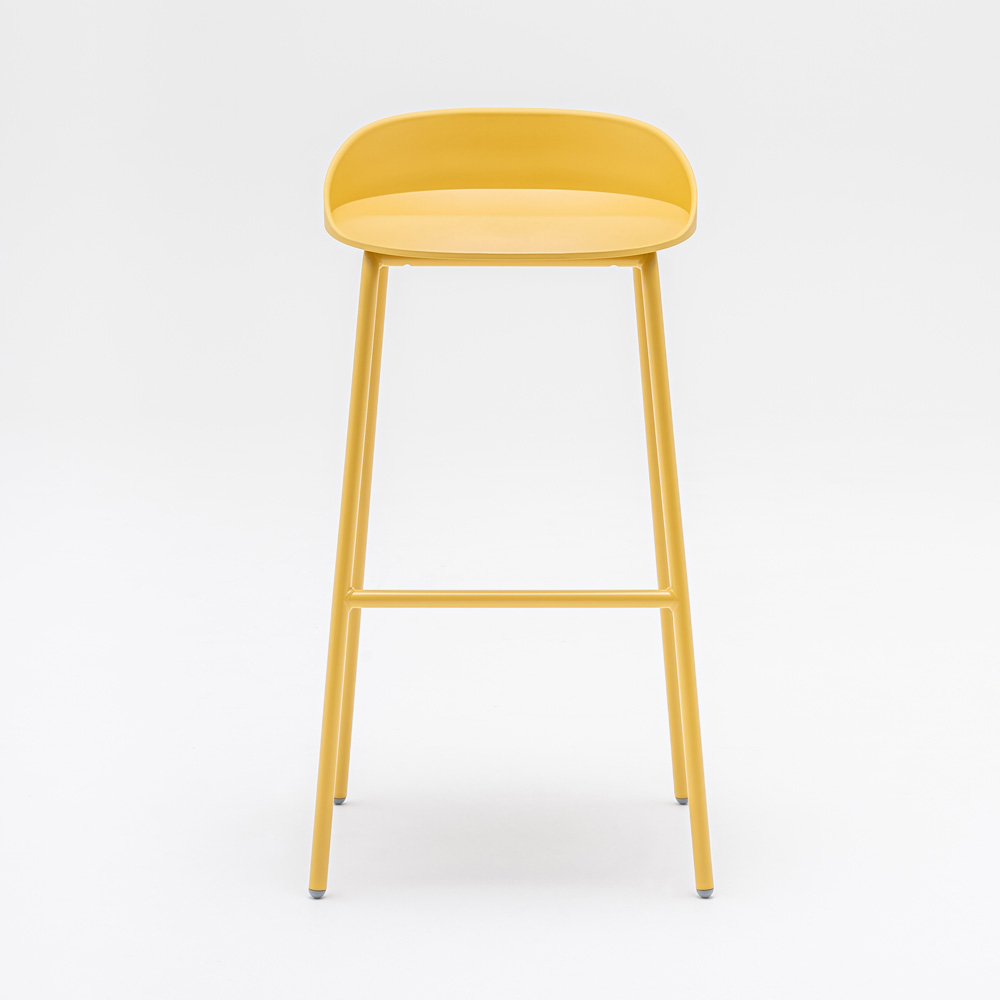 MDD_Team_Stool_High_Plastic_korkea_baarituoli_muovi-istuin_putkijaloilla_09 - Edella