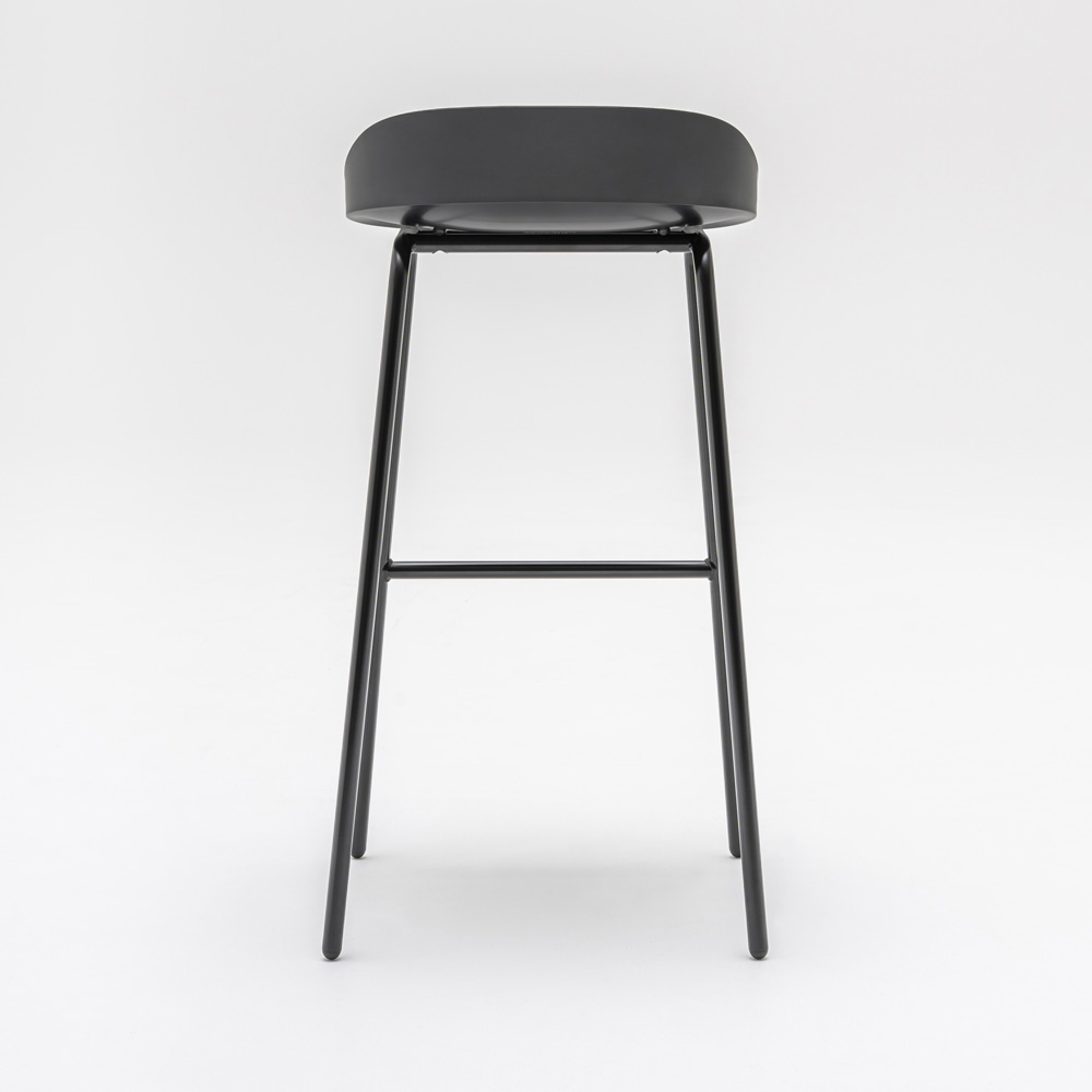 MDD_Team_Stool_High_Plastic_korkea_baarituoli_muovi-istuin_putkijaloilla_14 - Edella