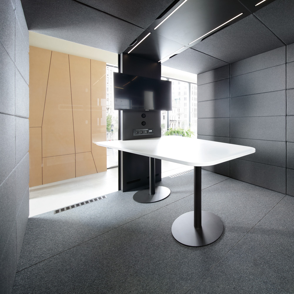 Mikomax_Hushoffice_Hushmeet_L_vetäytymistila_hiljainen_tila_huone_kokoustila_neuvottelutila_08 - Edella