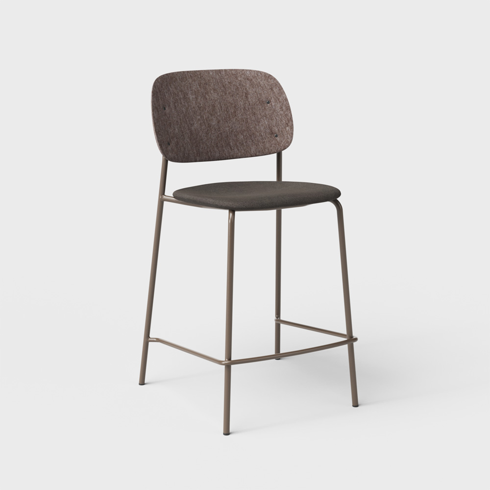 DeVorm_Hale_Counter_Stool_Upholstery_Brown_verhoiltu_matala_baarituoli_01 - Edella