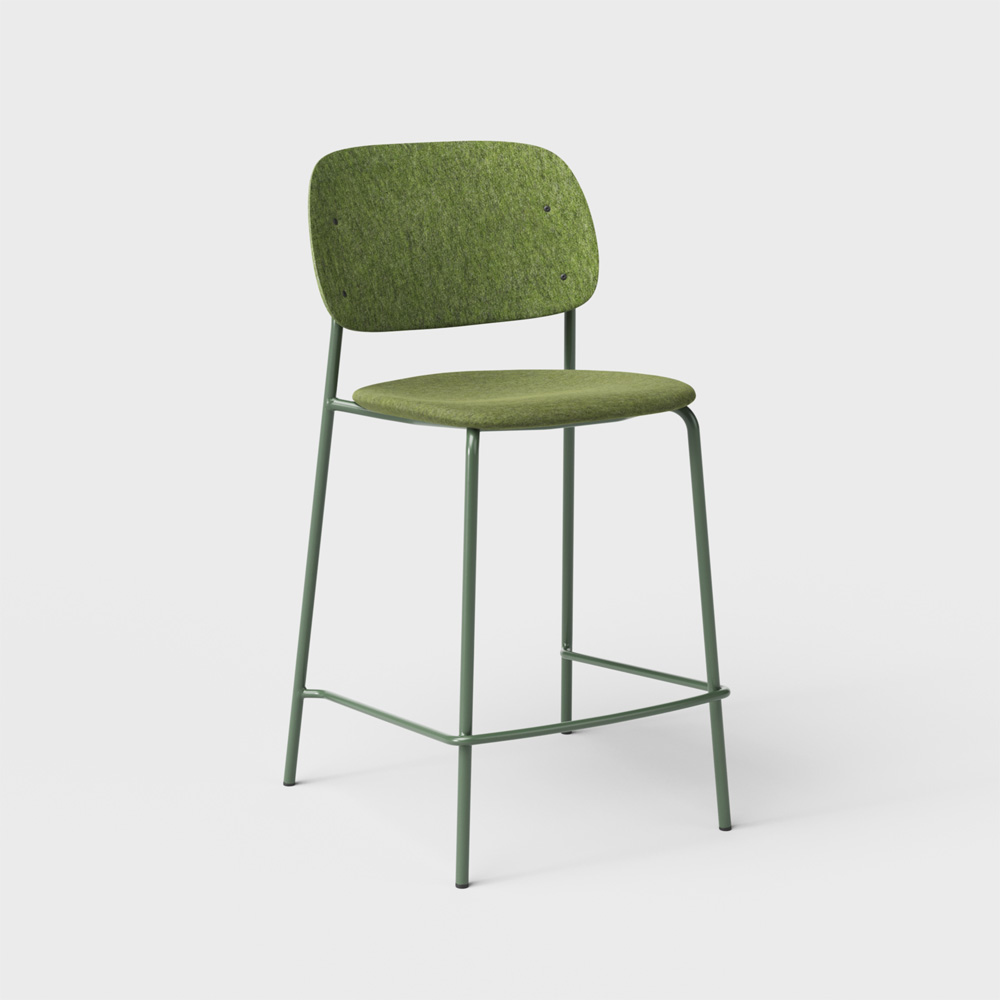 DeVorm_Hale_Counter_Stool_Upholstery_Green_verhoiltu_matala_baarituoli_01 - Edella
