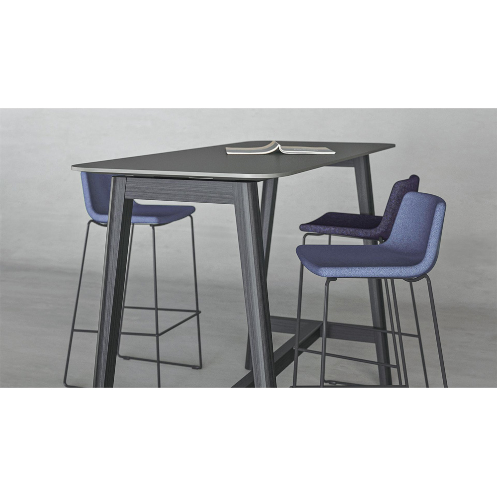 Narbutas_Nova_Wood_Table_high_HPL_korkea_poyta_puujalat_03 - Edella