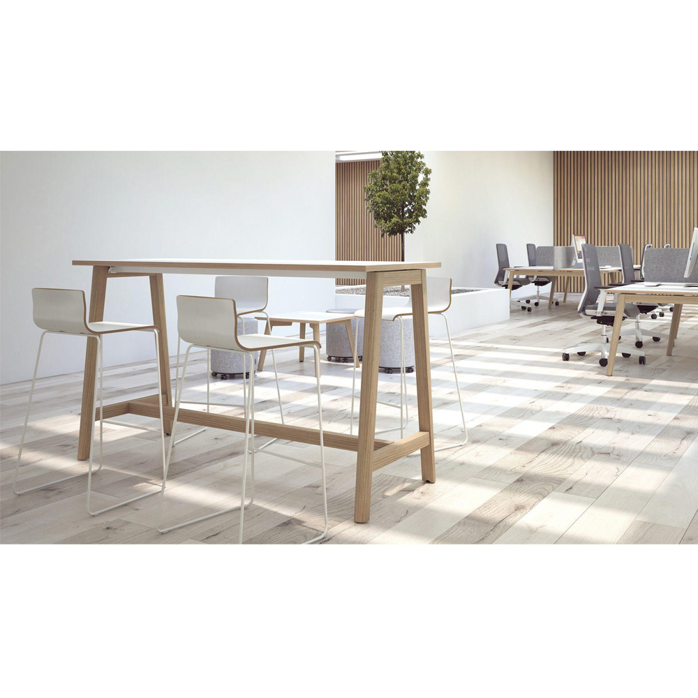 Narbutas_Nova_Wood_Table_high_MFC_korkea_poyta_puujalat_02 - Edella