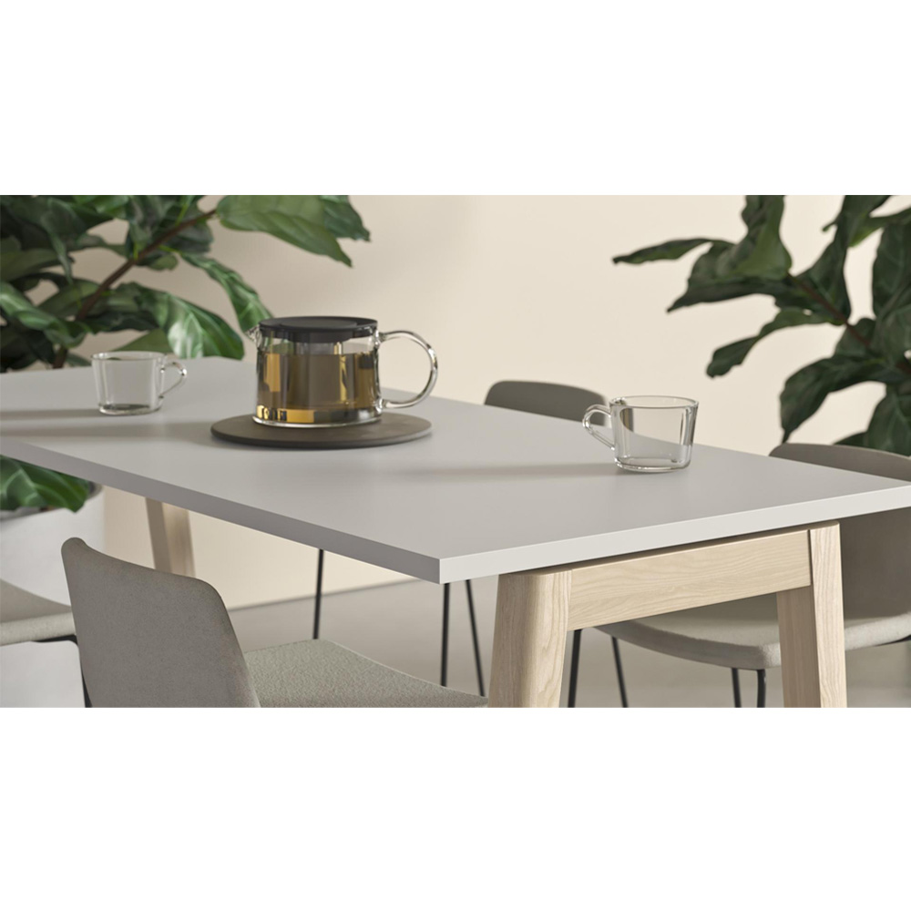 Narbutas_Nova_Wood_Table_high_MFC_korkea_poyta_puujalat_04 - Edella