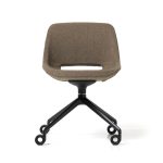 Diemme_Clea_neuvottelutuoli_ristikkojalka_pyörillä_verhoiltu_01 - Edella