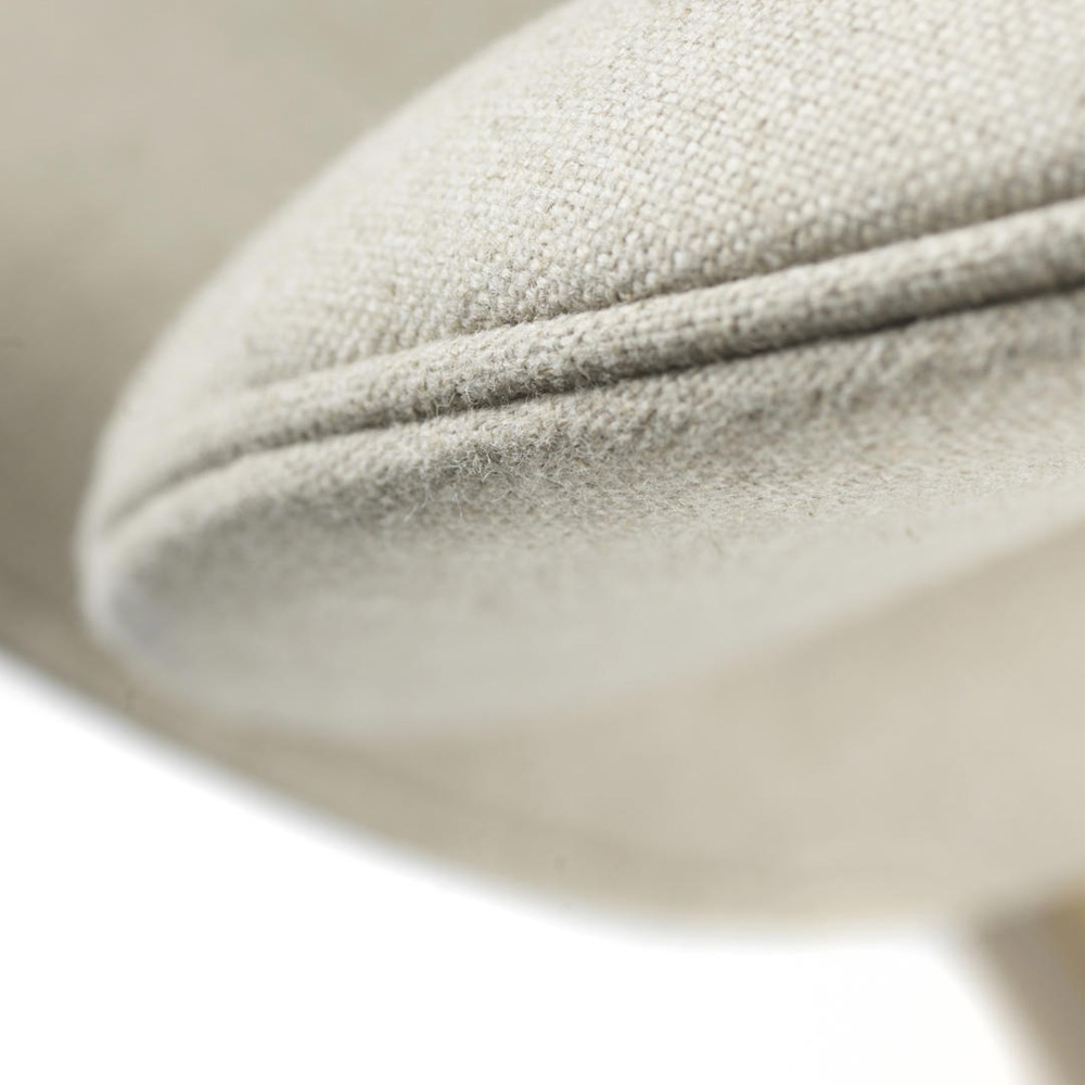 FDB_Möbler_L32_Suru_nojatuoli_Main_Line_Flax_Beige_tammi_05 - Edella