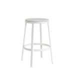 Infiniti_Round&Round_Kitchen_Stool_Pyörivä_Baarituoli_matala_tuoli_02 - Edella
